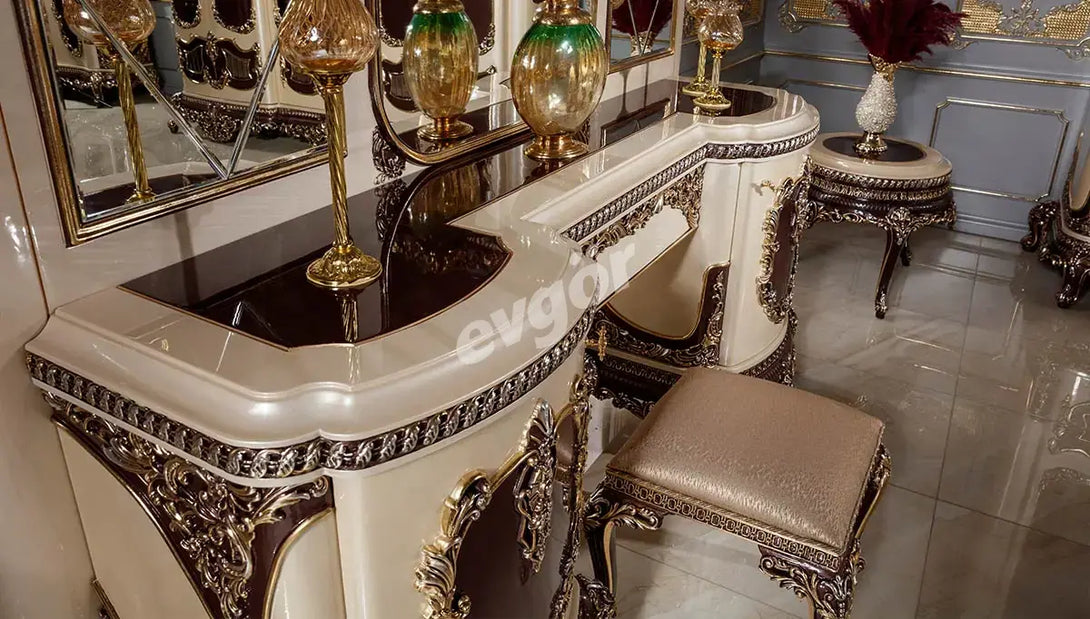 Florya Classic Bedroom