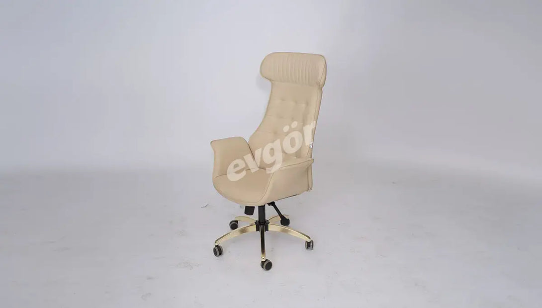 Hilton Luxury Executive Office Set: Majestic Desk, Ergonomic Chair, and Seating Collection