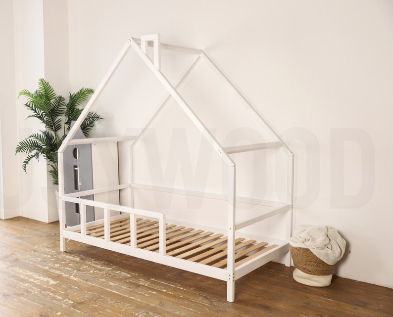 Premium Montessori Toddler House Bed with Canopy and Legs - Handmade Natural Alder Wood Furniture for Engaging Nursery Decor