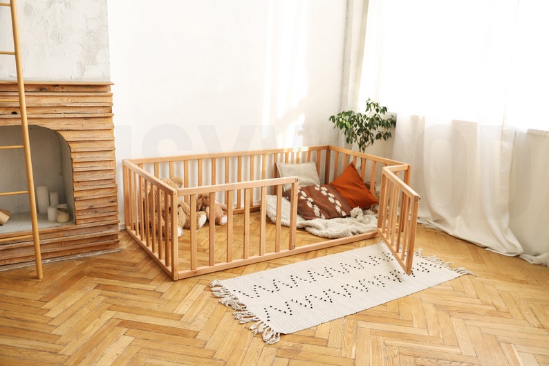 Busywood Montessori Platform Playpen Bed - Safe & Engaging Wooden Floor Bed for Toddlers
