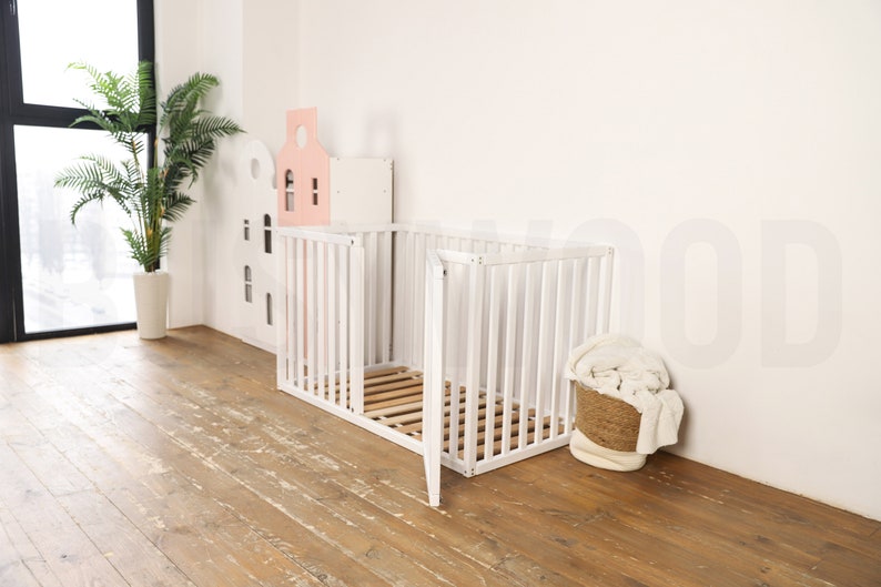 Busywood Montessori Floor Bed with Slats - Safe & Engaging Playpen Bed for Toddlers & Babies