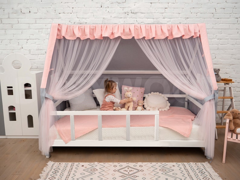 Enchanting Canopy Bed Curtains & Montessori Nursery Canopy for House Beds - Magical Bedding for Kids