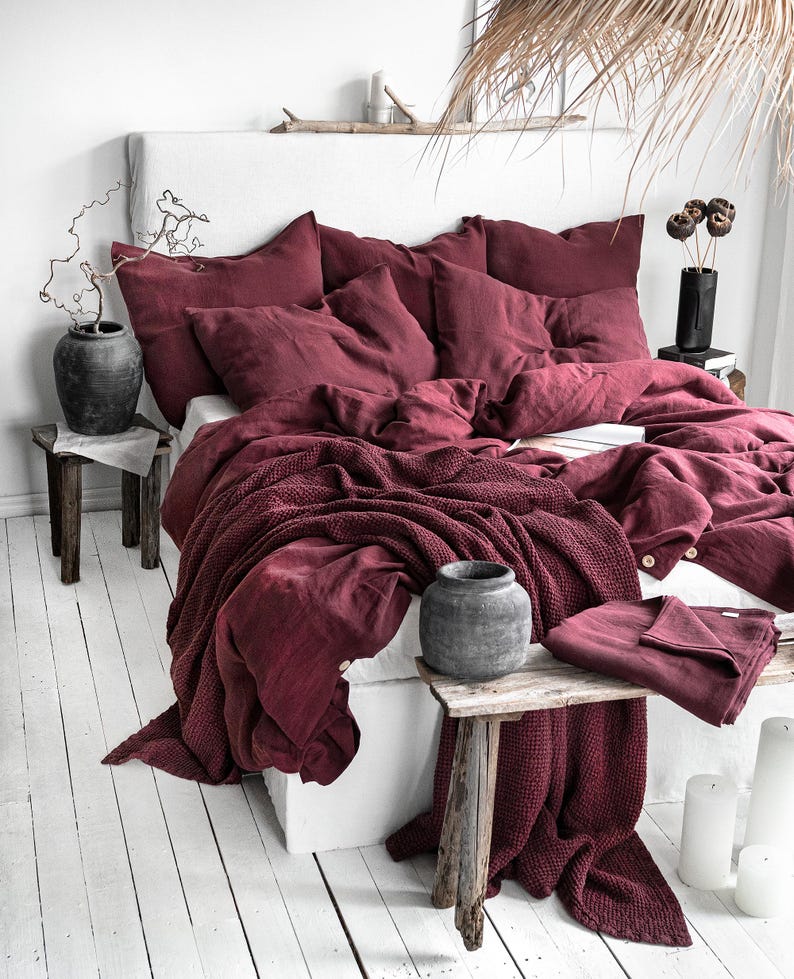 Burgundy Stonewashed Linen Bedding Set. 3 Piece Set in King, Queen, Twin, Double sizes. Red Linen bedding set: 2 Pillowcases & Duvet Cover. $100
