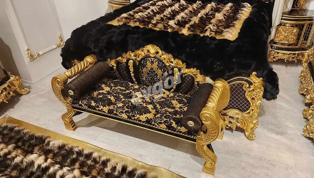 Kamelya Siyah Klasik Yatak Odası